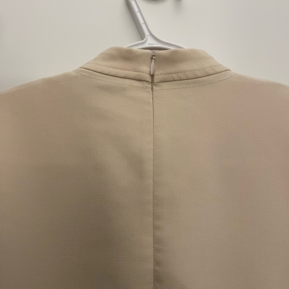 Must go before 27th! Zara Top Size XS (originally $60+) - Picture 6 of 7